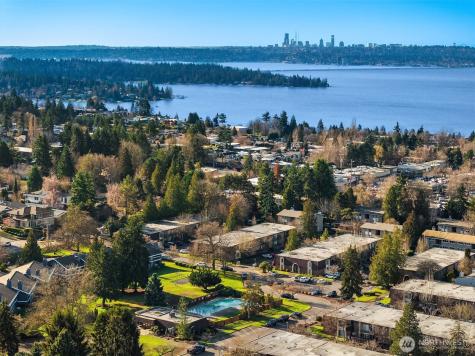 11008 NE 68th Street Kirkland WA 98033