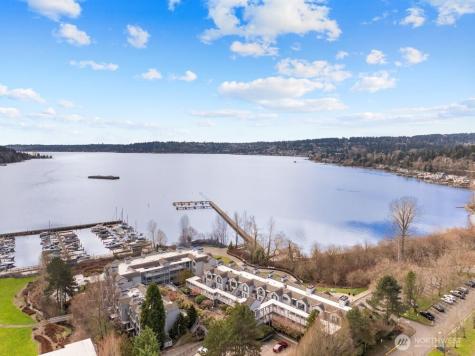 6121 NE 175 Street Kenmore WA 98028