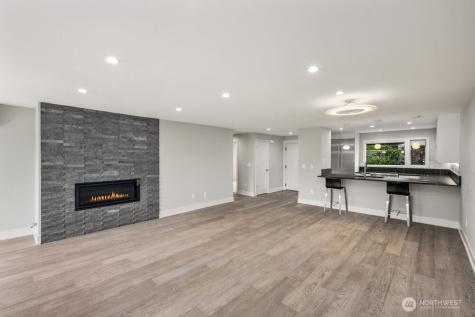 6121 NE 175 Street Kenmore WA 98028