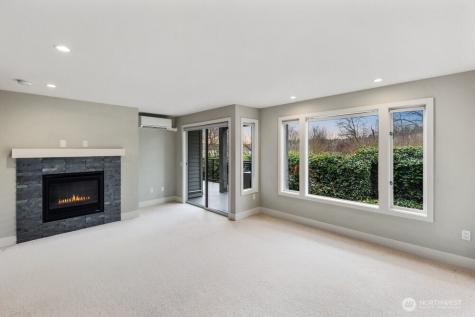 6121 NE 175 Street Kenmore WA 98028
