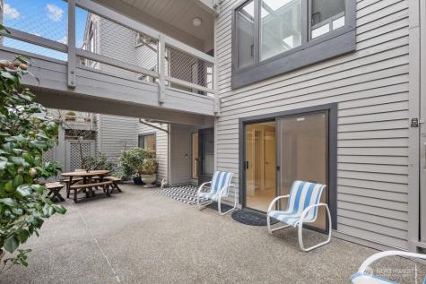 6121 NE 175 Street Kenmore WA 98028