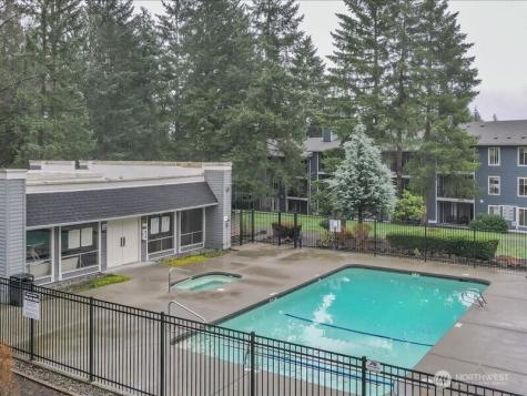 4635 W Lake Sammamish Parkway SE Issaquah WA 98027