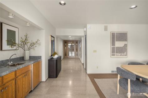 9903 Lake Washington Boulevard NE Bellevue WA 98004
