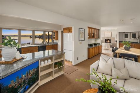 9903 Lake Washington Boulevard NE Bellevue WA 98004