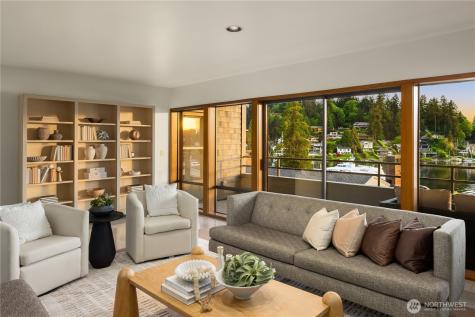 9903 Lake Washington Boulevard NE Bellevue WA 98004