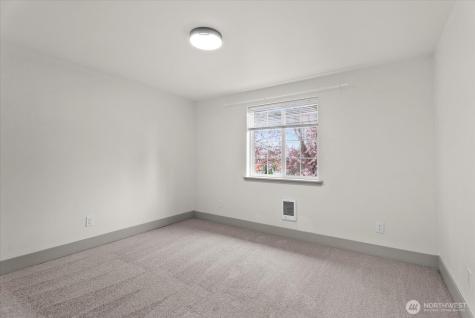 10501 SE 250th Place Kent WA 98031