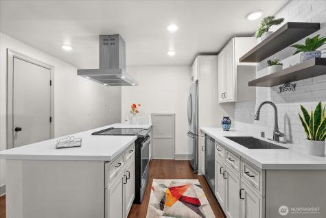 10501 SE 250th Place Kent WA 98031