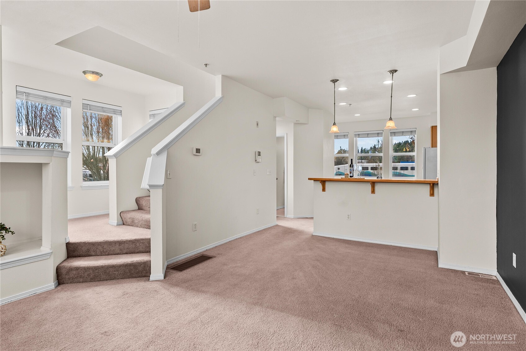 816 Cherry Avenue Sumner WA 98390