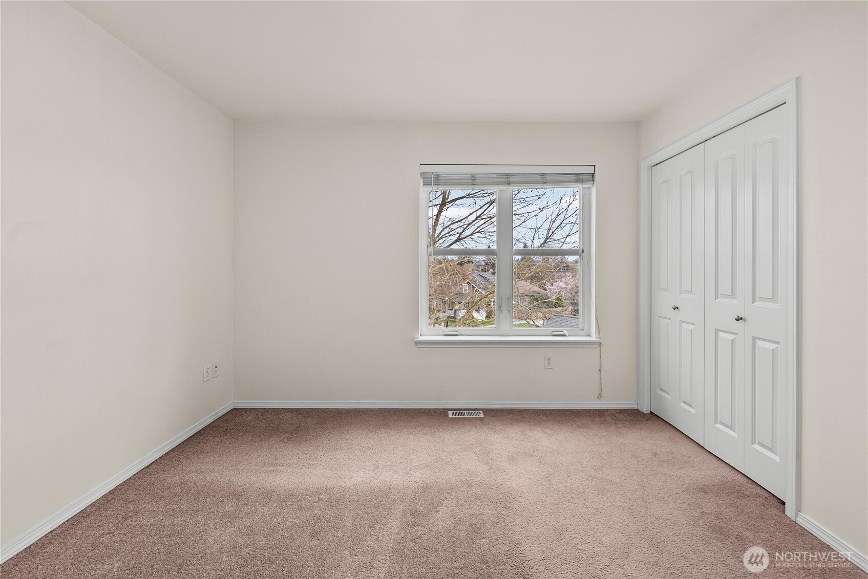 816 Cherry Avenue Sumner WA 98390