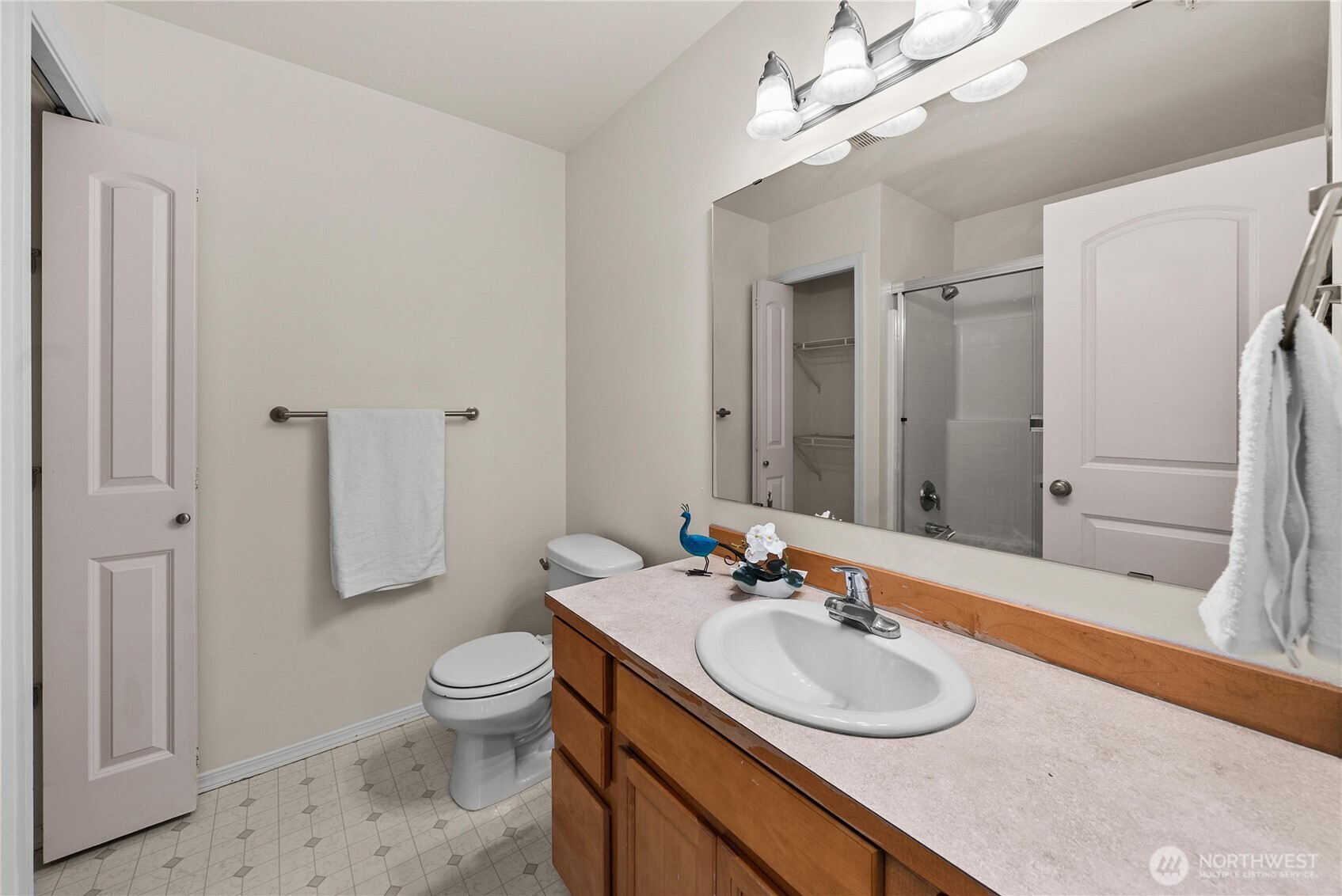 816 Cherry Avenue Sumner WA 98390