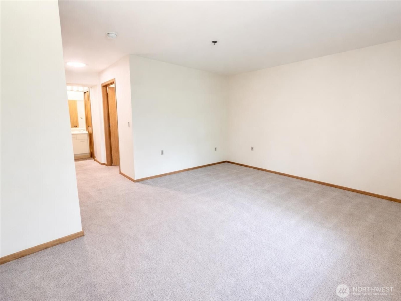 1648 152nd Avenue NE Bellevue WA 98007