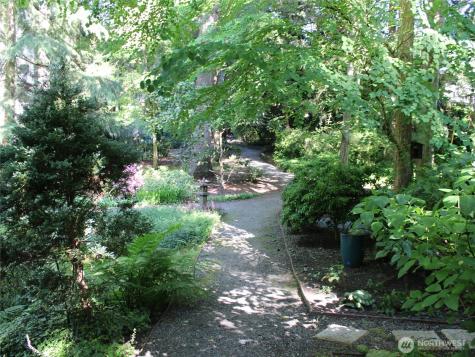 1648 152nd Avenue NE Bellevue WA 98007
