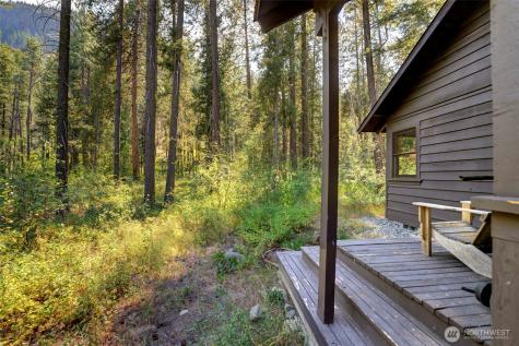 17798 Highway 20 Mazama WA 98833