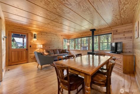 17798 Highway 20 Mazama WA 98833