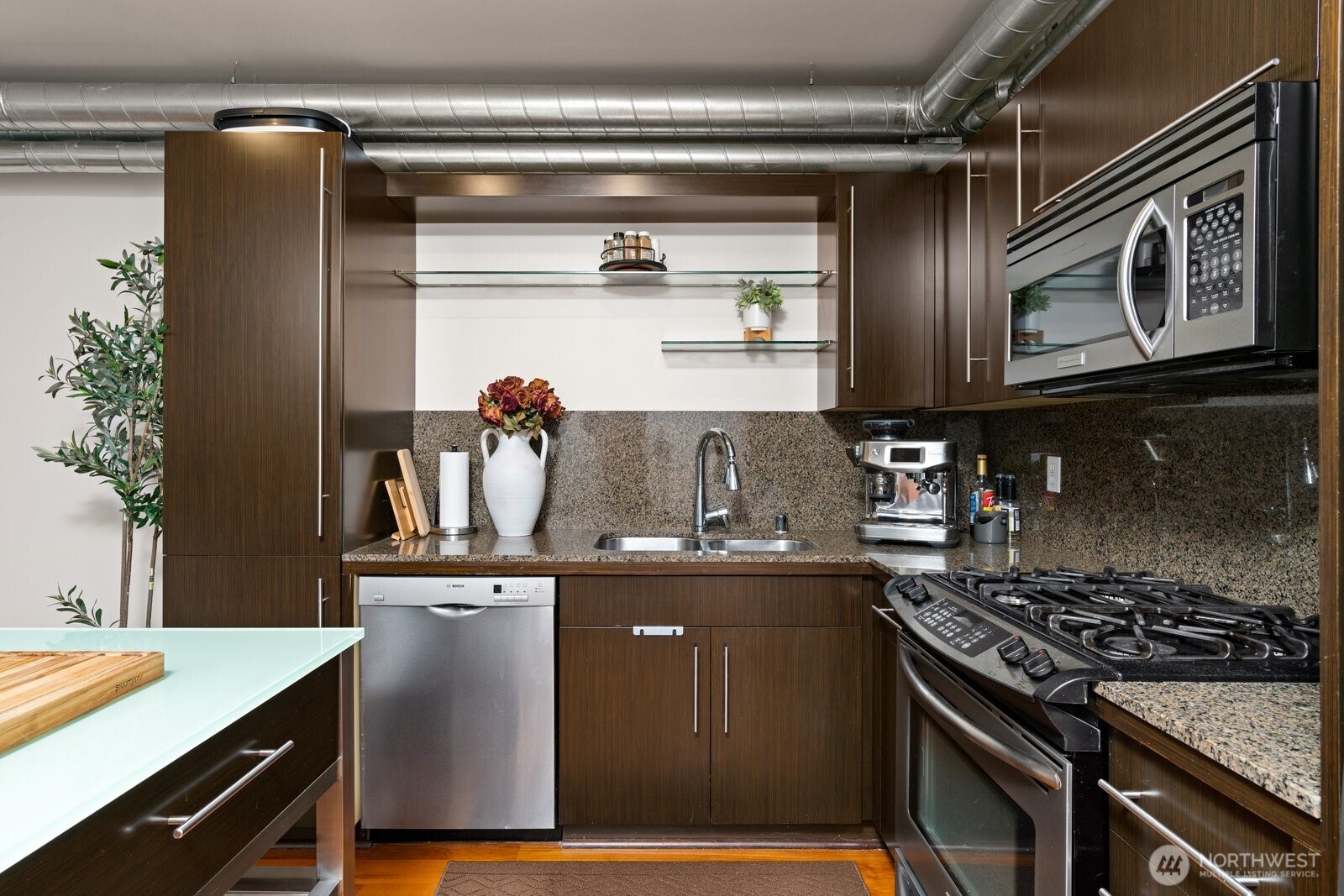 530 Broadway E Seattle WA 98102