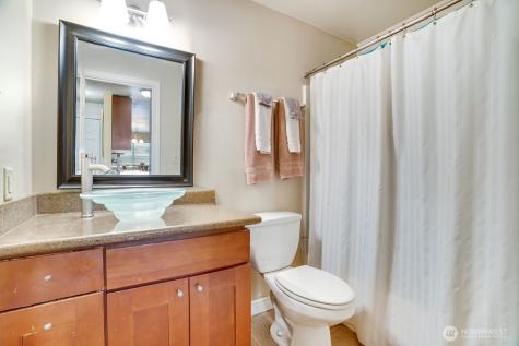 4525 S Henderson Street Seattle WA 98118