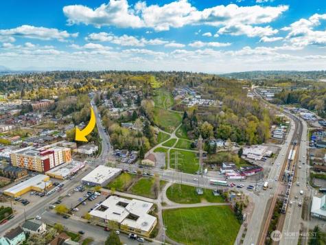 4525 S Henderson Street Seattle WA 98118