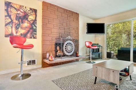 4525 S Henderson Street Seattle WA 98118