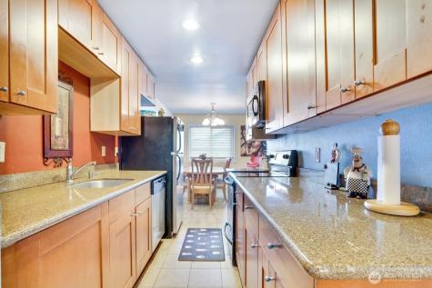 4525 S Henderson Street Seattle WA 98118