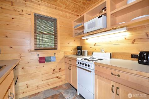 17798 Highway 20 Mazama WA 98833