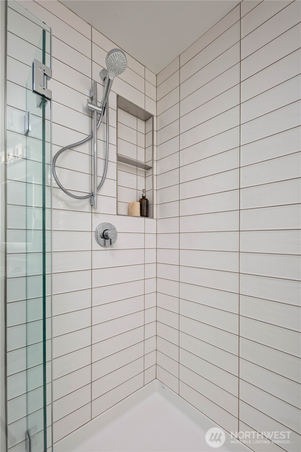 8627 30th Avenue SW Seattle WA 98126
