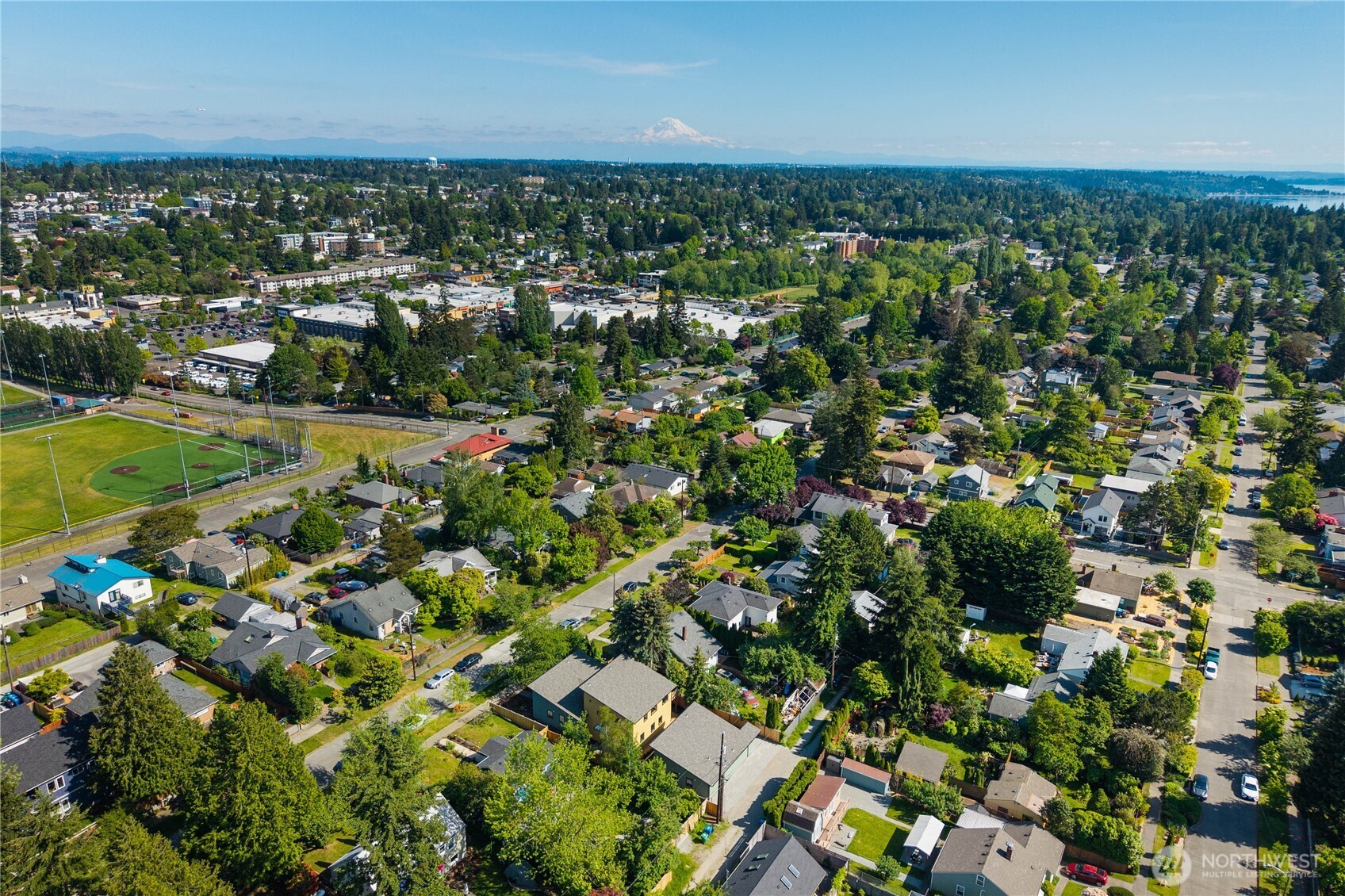 8627 30th Avenue SW Seattle WA 98126