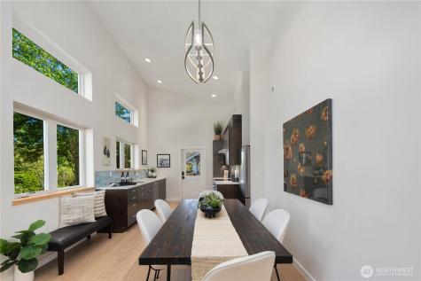 8627 30th Avenue SW Seattle WA 98126