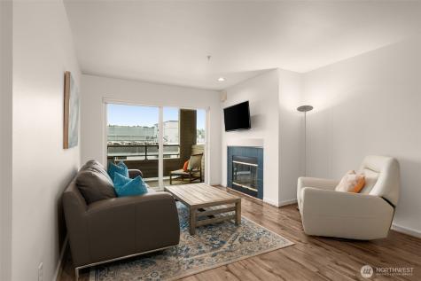 1504 Aurora Avenue N Seattle WA 98109