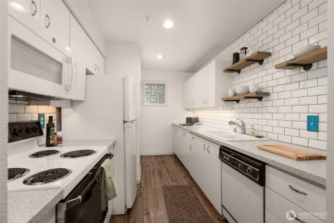 1504 Aurora Avenue N Seattle WA 98109