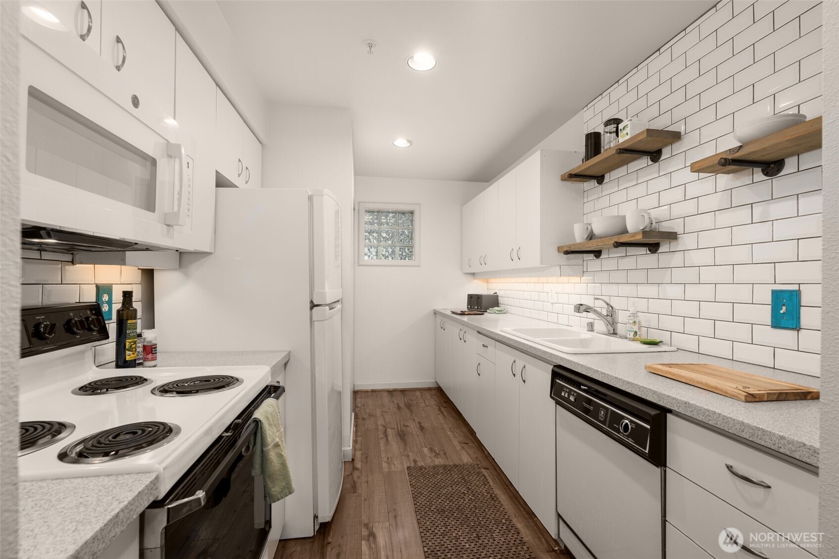 1504 Aurora Avenue N Seattle WA 98109