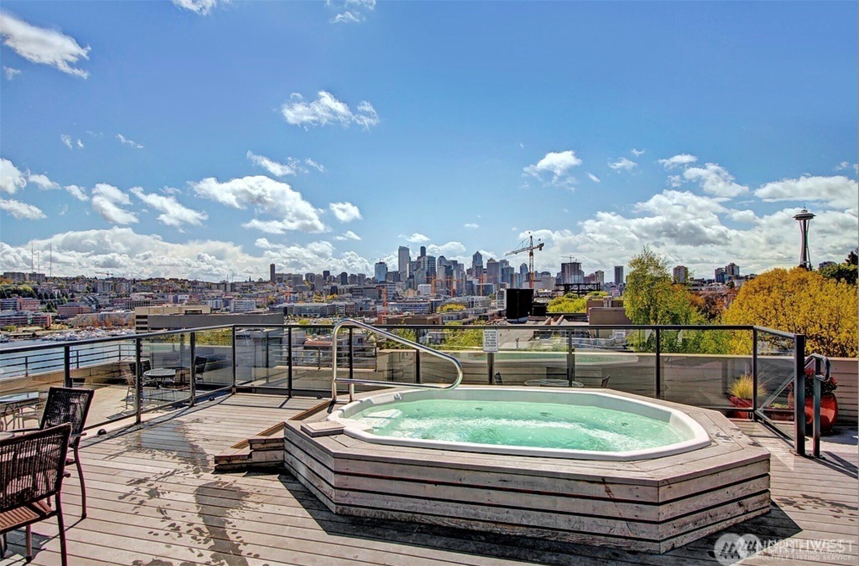 1504 Aurora Avenue N Seattle WA 98109