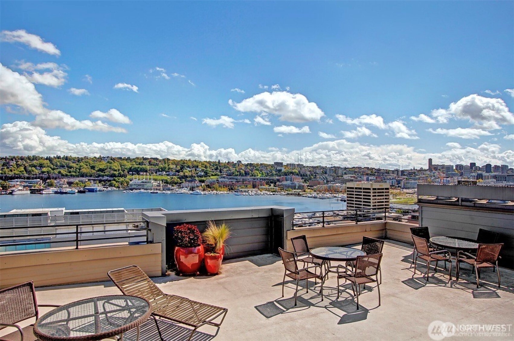 1504 Aurora Avenue N Seattle WA 98109