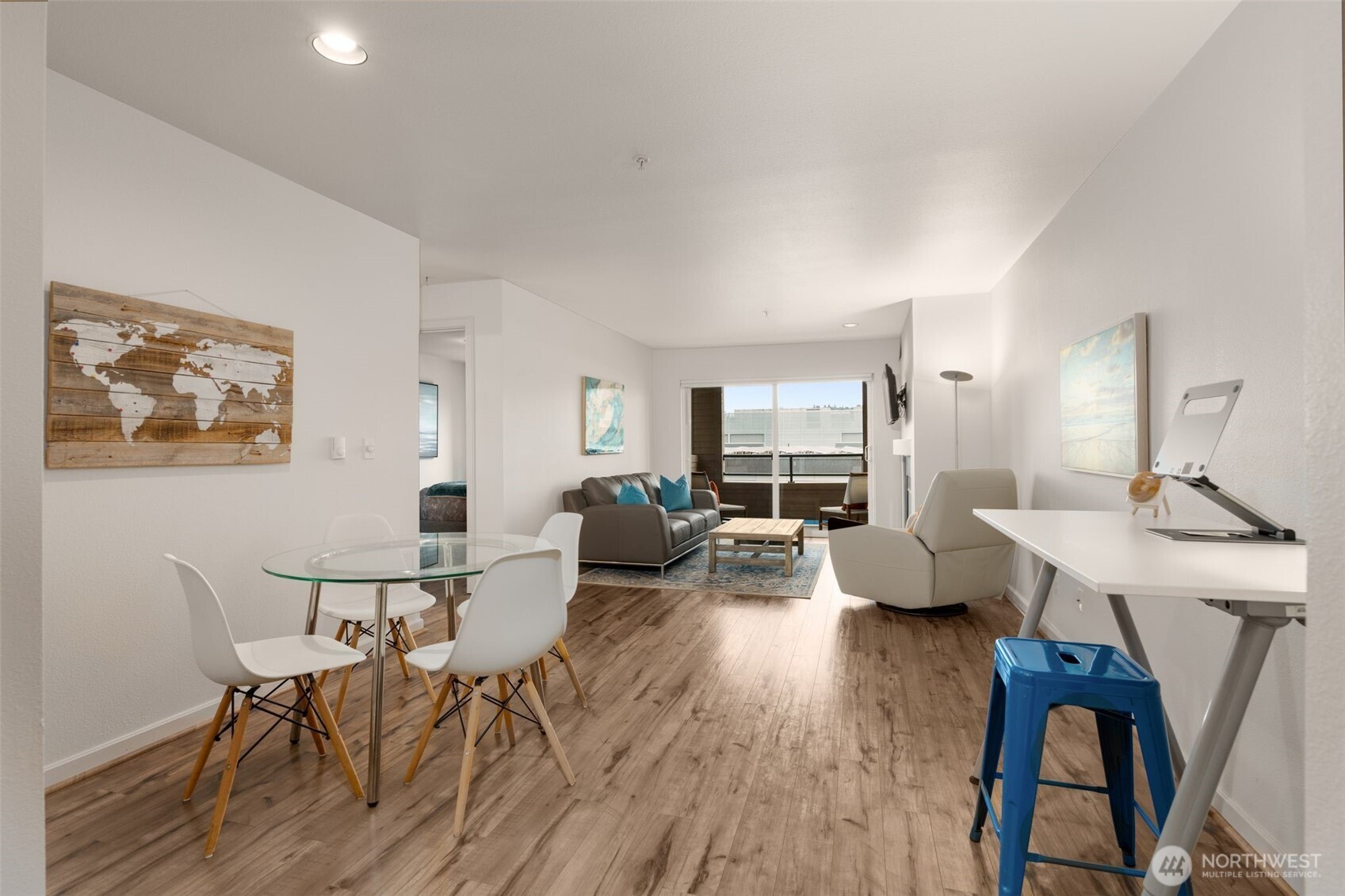 1504 Aurora Avenue N Seattle WA 98109