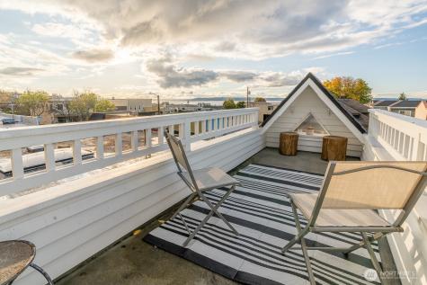 116 4th Avenue N Edmonds WA 98020