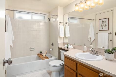 118 SW 116th Street Seattle WA 98146