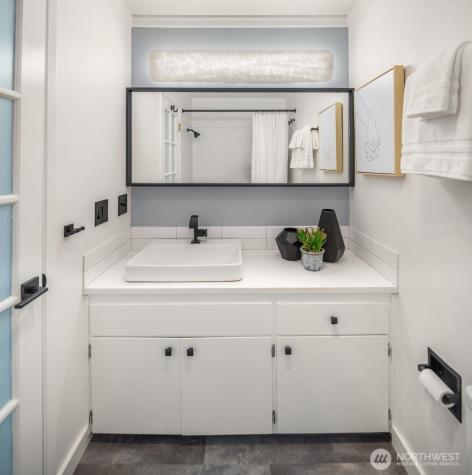 2633 Franklin Avenue E Seattle WA 98102