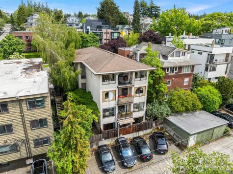2633 Franklin Avenue E Seattle WA 98102