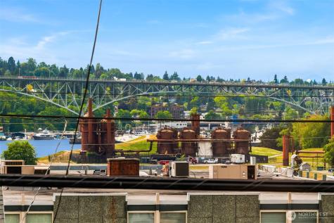 2633 Franklin Avenue E Seattle WA 98102