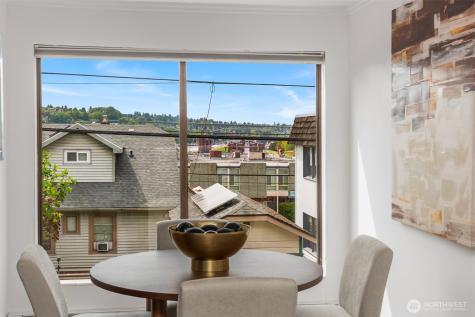2633 Franklin Avenue E Seattle WA 98102