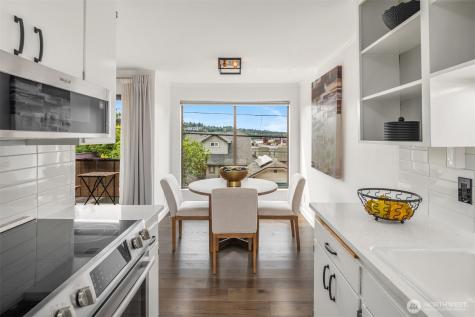 2633 Franklin Avenue E Seattle WA 98102