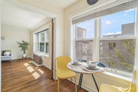 519 W Roy Street Seattle WA 98119