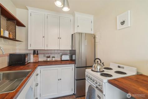 519 W Roy Street Seattle WA 98119