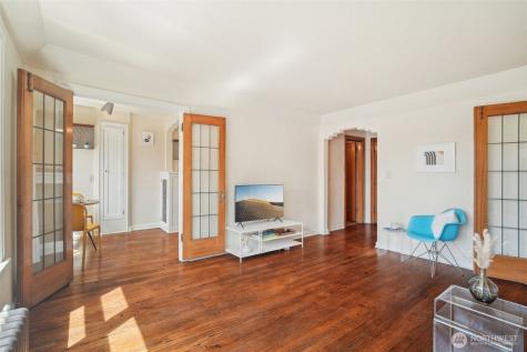 519 W Roy Street Seattle WA 98119