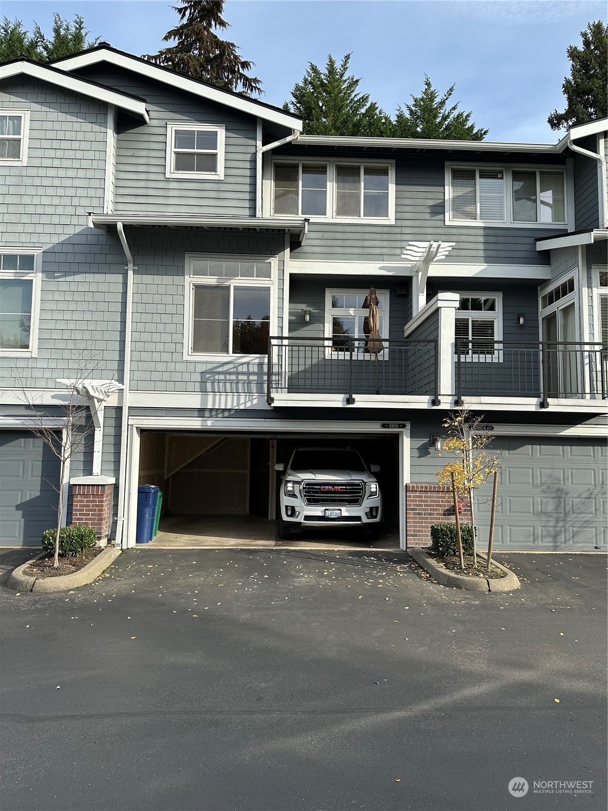 8906 123rd Lane NE Kirkland WA 98033