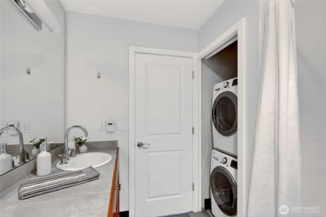 321 E Thomas Street Seattle WA 98102