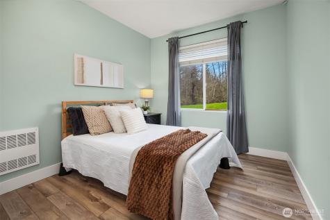 566 241st Lane SE Sammamish WA 98074