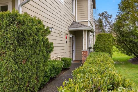 566 241st Lane SE Sammamish WA 98074