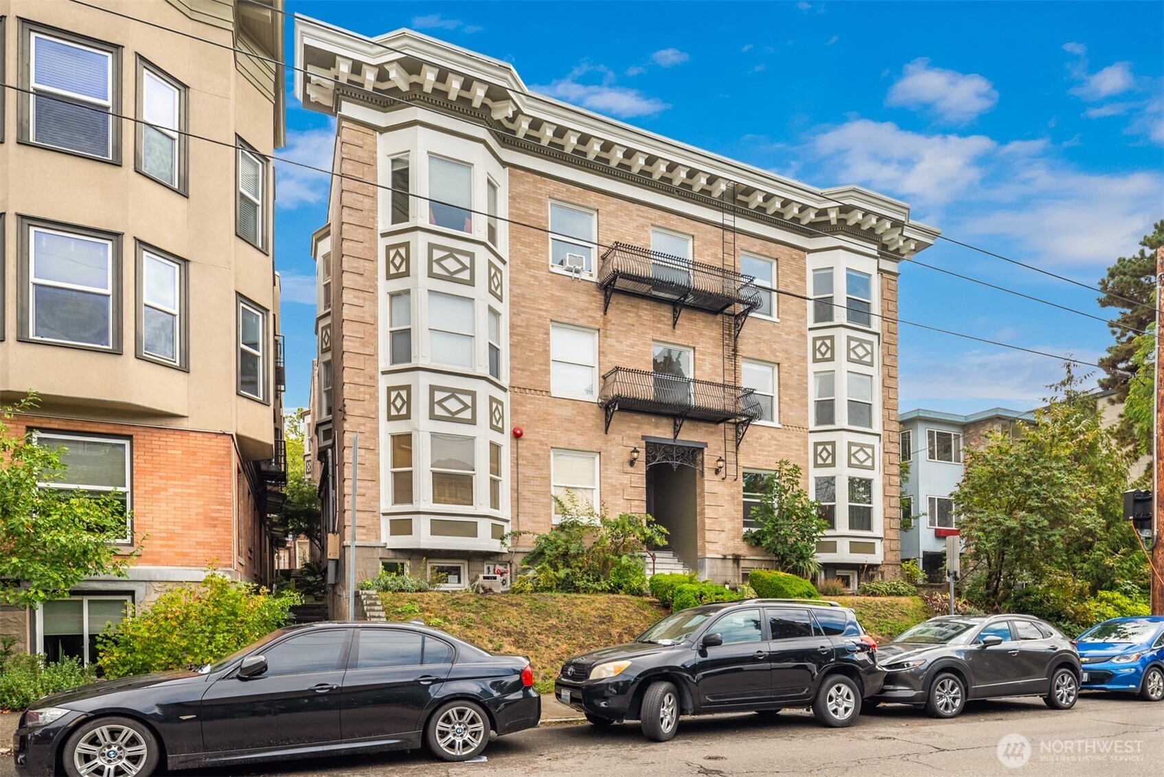 1726 15th Avenue Seattle WA 98122