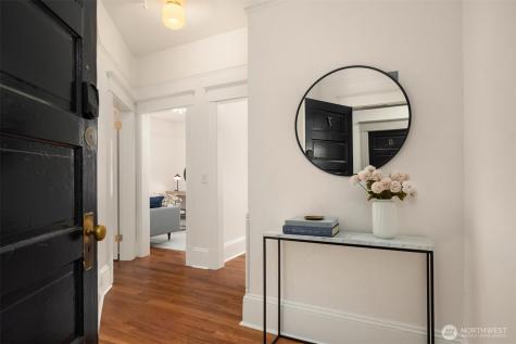 1726 15th Avenue Seattle WA 98122