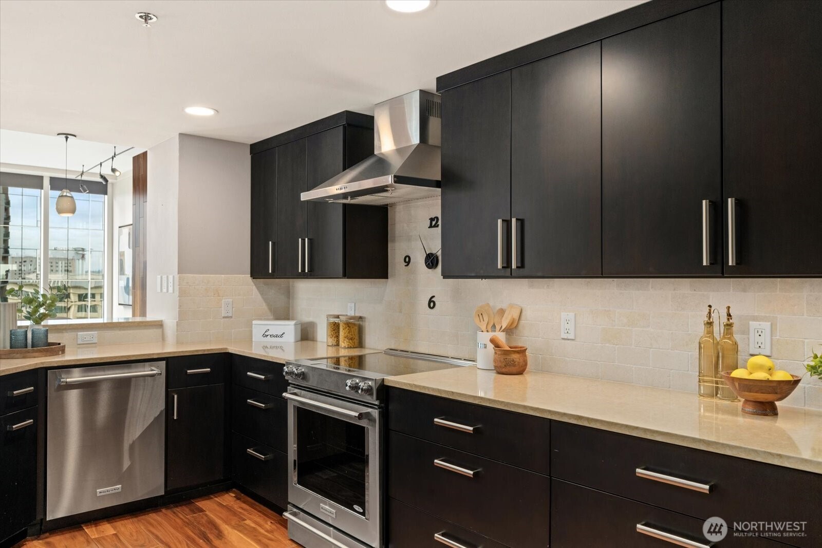 177 107th Avenue NE Bellevue WA 98004